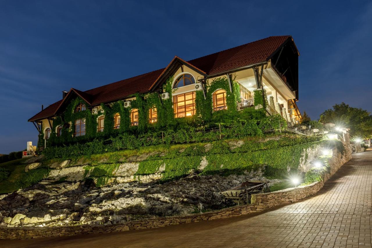 Chateau Vartely Орхей Экстерьер фото